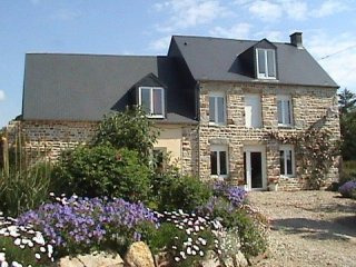 4 Bedrooms - House - Basse-Normandie -..