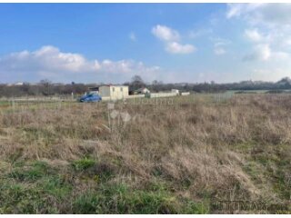 poljoprivredno zemljište, Jadreški 500m2