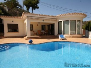 Very well maintained villa in Benissa Costa, reduced from..