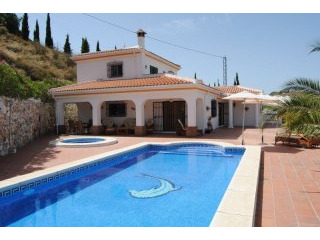 Villa for Sale in Competa, Competa..