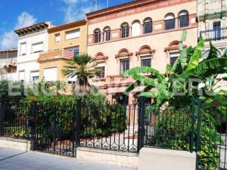 Villa"Noucentista"oceanfront! Barcelona..