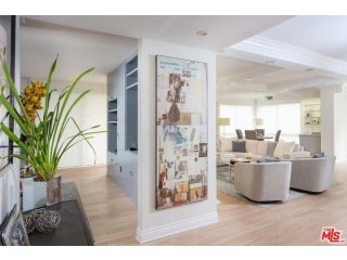318 N Maple Dr Unit D108 | Beverly..