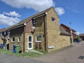 2 bedroom house in Minster On Sea..
