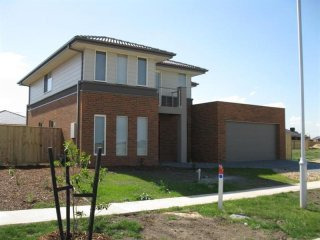 Immaculately Presented Two Storey Home!