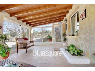 Stunning country house with stables