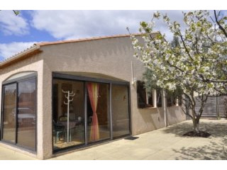Well Maintained Villa With 3 Bedrooms..