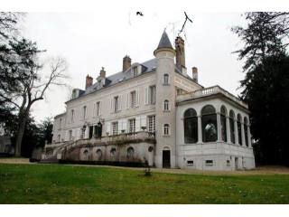 8 bedroom Castle For Sale: 45000 ORLEANS