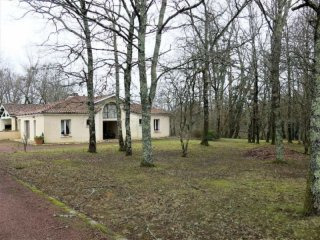 House in Nice Woodland Setting