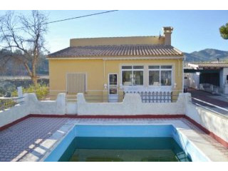 Amazing value nice pool (Ref. PV422)
