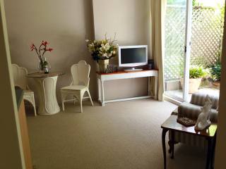 Lifestyle and location all in one! -..
