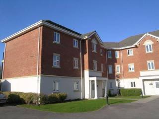 2 bedroom Apartment For Sale: Godwit..