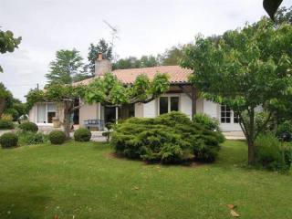 3 bedroom Villa For Sale: 86240 LIGUGE