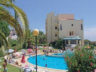 Apartment with sea views for sale in..