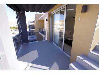 3 bedroom, 2 bathroom Apartment 98m2