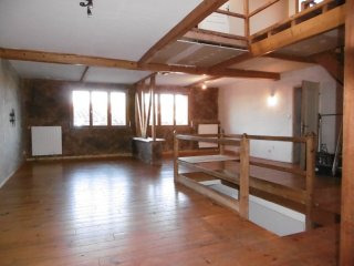 4 Bedrooms - Villa -..