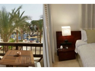 Third Floor Ancient Sands Studio Suite..
