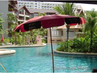 1 Bedroom Condo for sale in Jomtien -..
