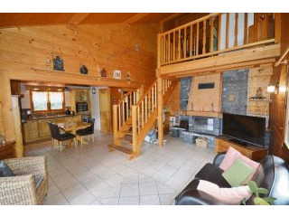 3 Bedroom Chalet Near Morzine Centre..