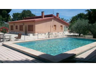 Country House For Sale In Elda, Alicante