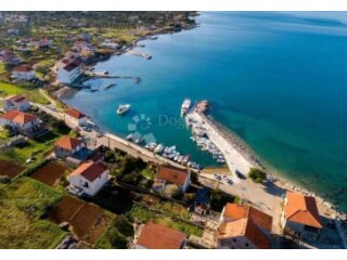 KUĆA NA PAŠMANU