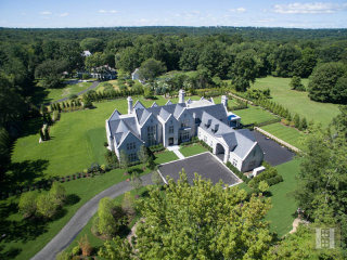 5 bedroom House For Sale: 11 ROUND HILL..