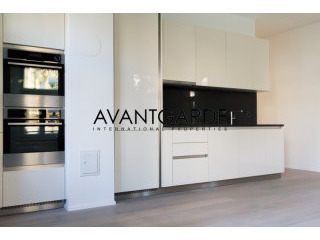 Exclusive apartment in unique park..