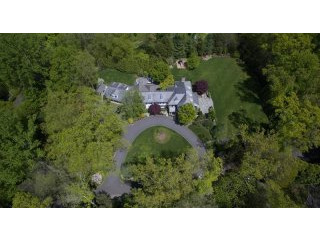 7 bedroom House For Sale: 18 Cedarwood..