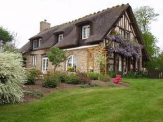 Beautiful Thatched Property