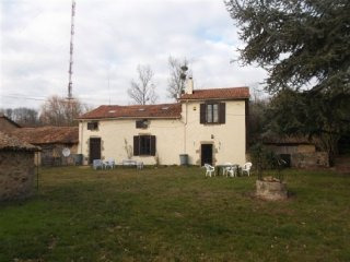Countryside House with 2.3 Hectares
