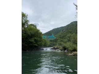 Brod na Kupi, građevinski teren veličine 1917 m2
