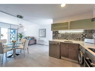 3 Bedroom 2 Bathroom Bungalow In..