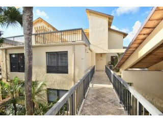 830 Greensward Ct #203-h, Delray Beach..