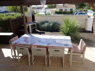 Sale House Saintes (17100) Rg