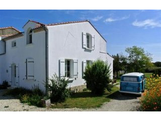 4 Bedrooms - House - Poitou-Charentes..