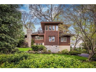 4 bedroom House For Sale: 47 Prescott..
