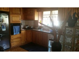 2 Bedroom Bungalow in Makariou area