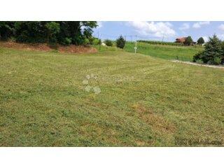 Građevinsko zemljište 1.892m² svega 4km od centra Pregrade