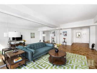 1 bedroom Apartment For Sale: 80 PARK..