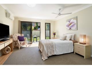 Villas & Serviced Apartments in..