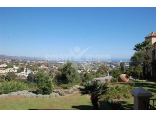 Apartment For Sale In La Quinta Sur..
