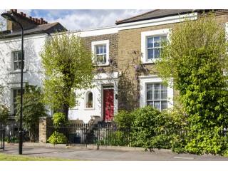 Haggerston Road, E8