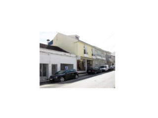 T2 - House