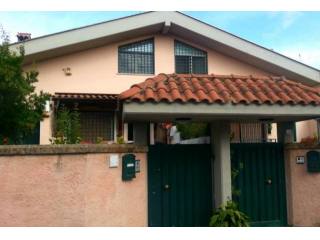 3 Bedrooms - Villa - For Sale