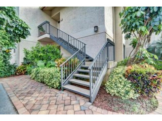 19265 Sabal Lake Dr #5095, Boca Raton..