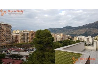 2 bedroom PentHouse For Sale: Via..