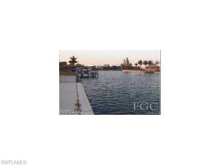 Land For Sale: Cape Coral, Florida
