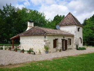 Very Pretty Stone Built Country Cottage..