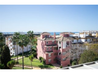 Marbella, , 2 bedrooms, 204 m2, 595 000..