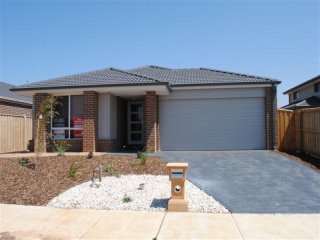 Gorgeous Four Bedroom Home - You'll..