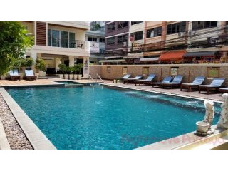1 Bedroom Condo for sale in Jomtien -..